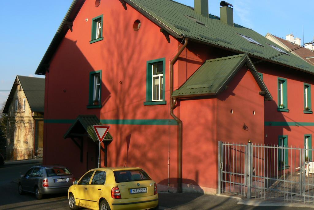 Penzion Na Vapence Либерц Экстерьер фото