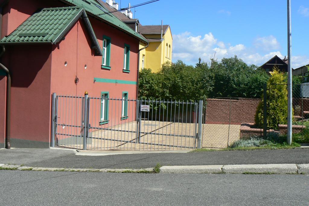 Penzion Na Vapence Либерц Экстерьер фото