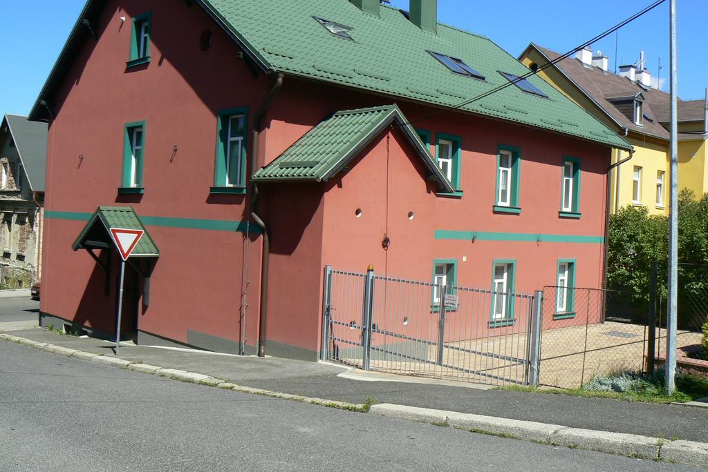 Penzion Na Vapence Либерц Экстерьер фото